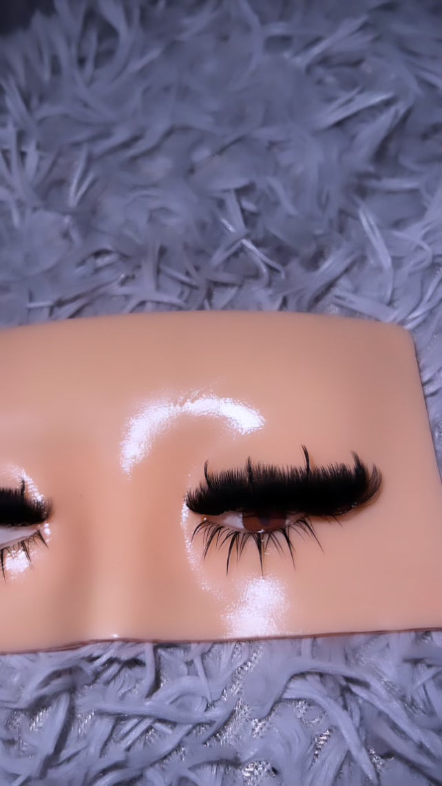 THE ULTIMATE GUIDE: How To Create The Darkest Handmade Strip Lashes